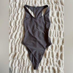 Alo sleek bodysuit